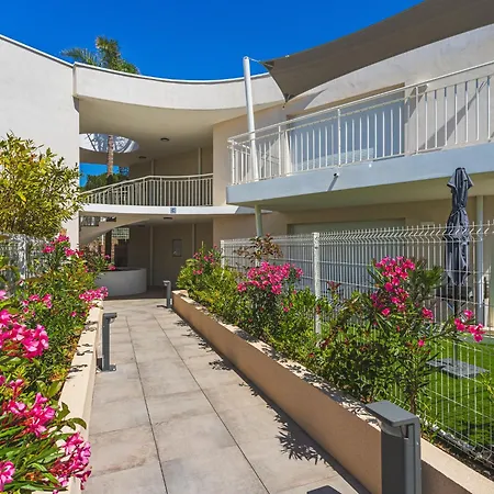 Apartamento Eleganza By Interhome Le Lavandou